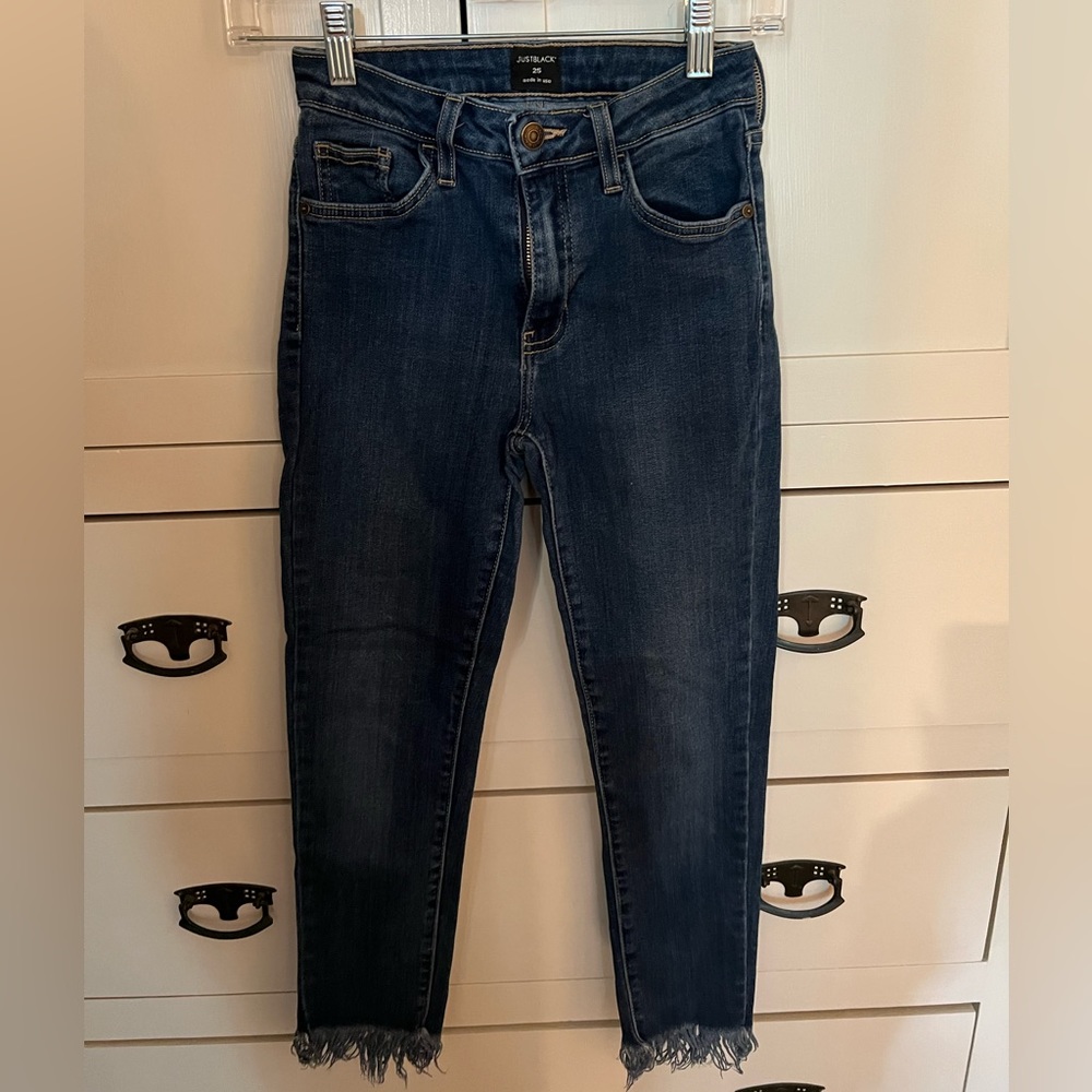 Just Black Fringe Jeans size 25